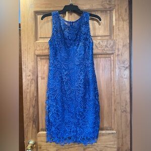 Nice women’s dress. Adrianna Papell. Size 4. Worn once. Smoke free home